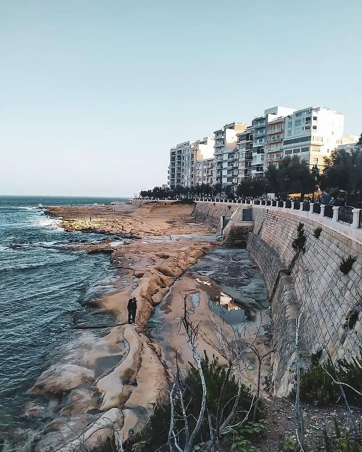The Exiles Hotel Sliema