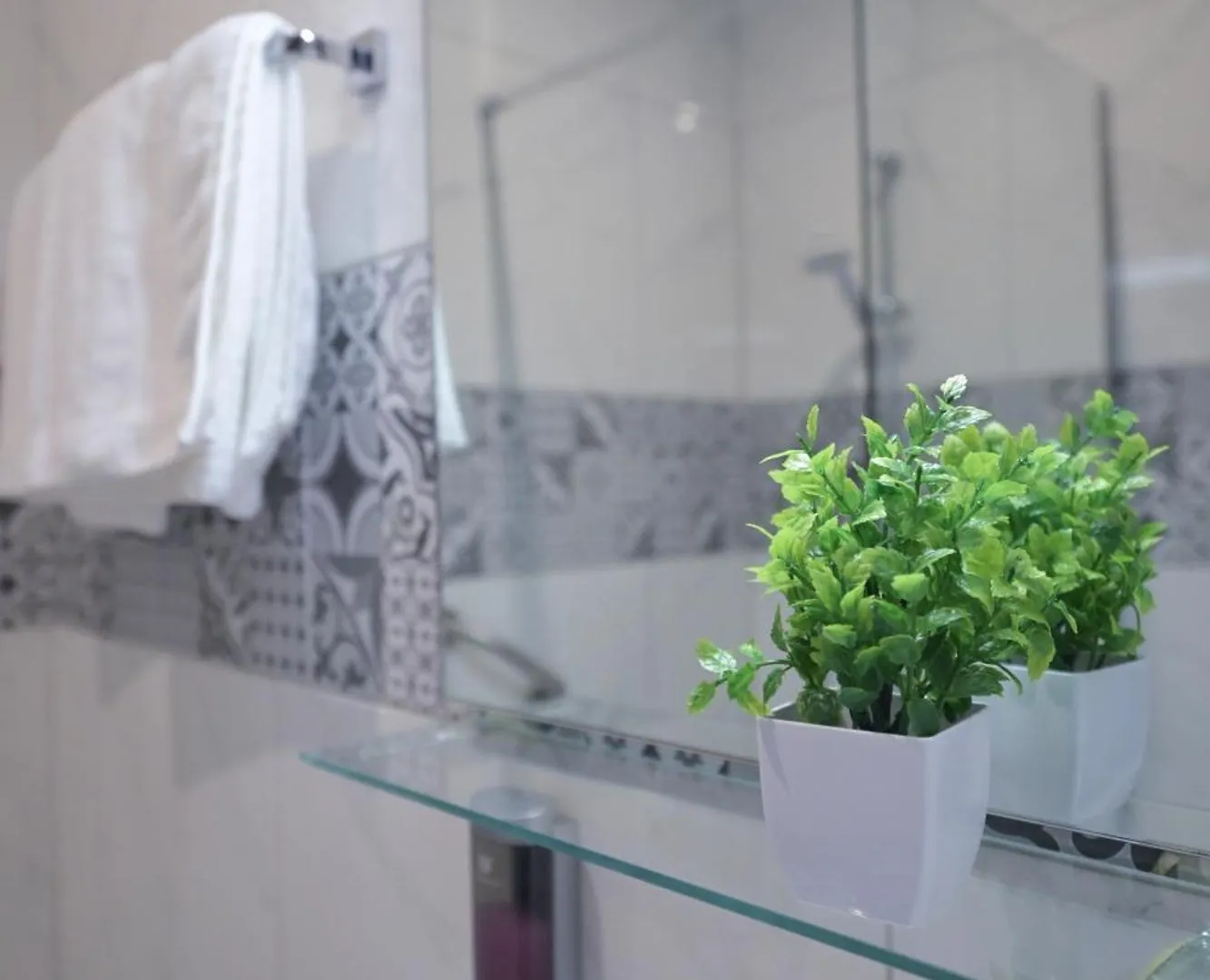 The Exiles Hotel Sliema